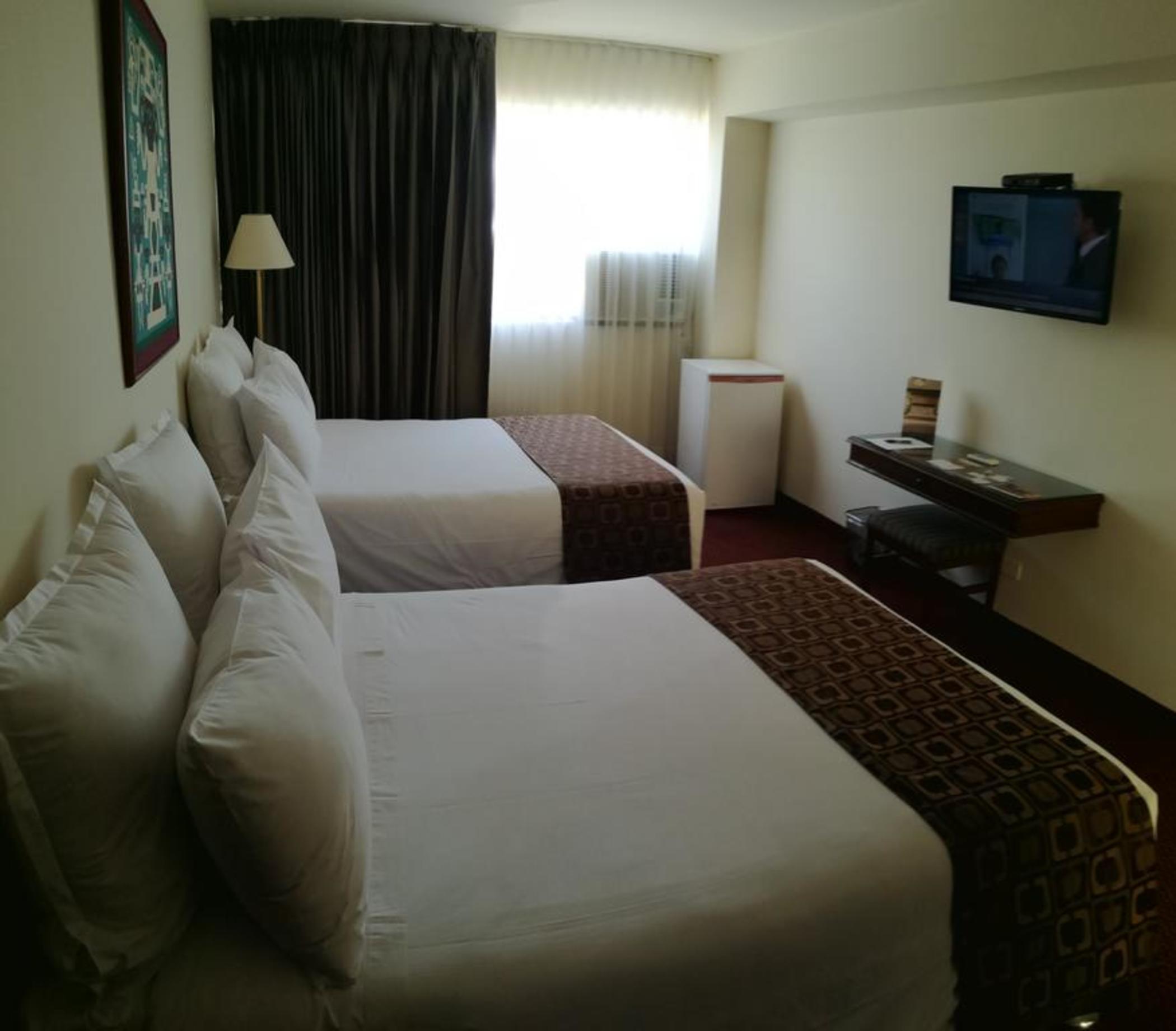 Hotel Carrera Lima Exteriör bild